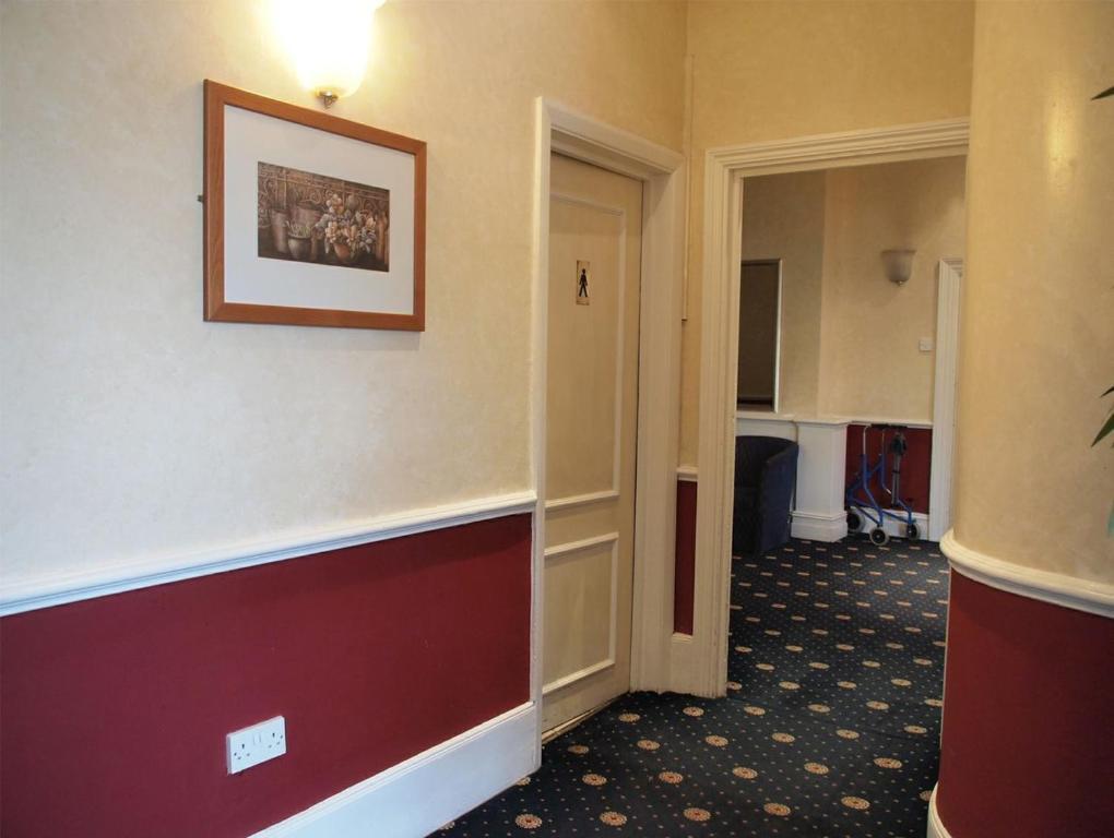 Croydon Court Hotel Екстер'єр фото
